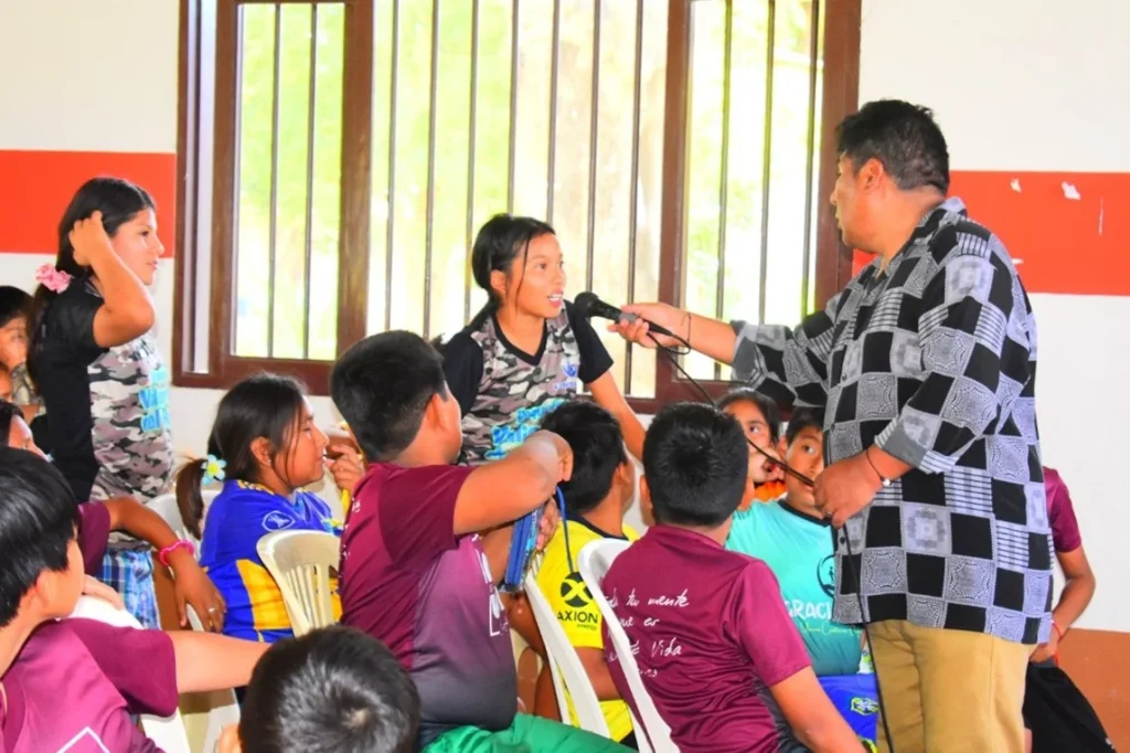 Promoviendo la Salud y el Cuidado Personal: Exitosa Jornada de Talleres y Entrega de Kits de Higiene